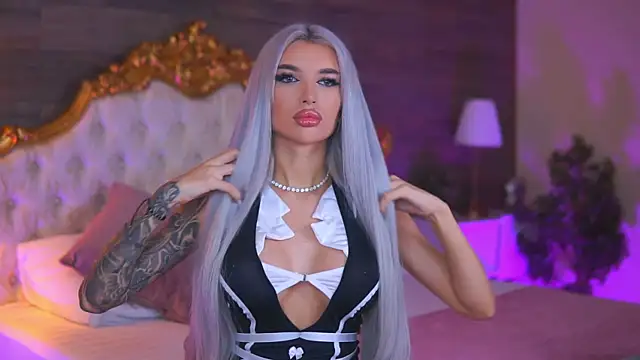 Juicy Jessye online show from January 5, 9:18 pm