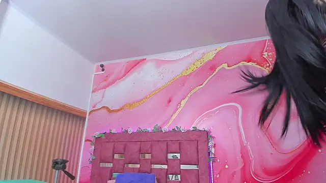 scarlett  evans  online show from January 16, 6:26 pm