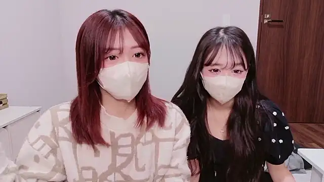 NA-KAREN-V8 online show from January 17, 12:23 pm