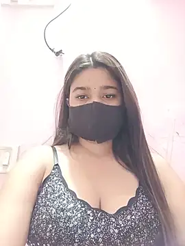 Simran-001 online show from June 7, 1:18 pm