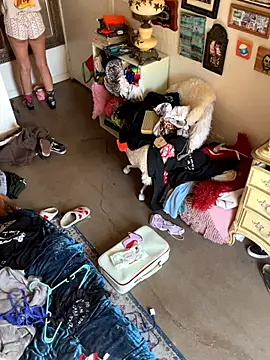 I am babydoll online show from October 25, 5:20 pm