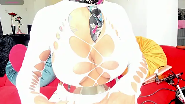 willow boobs online show from September 13, 8:39 pm