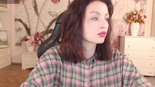 BritneyBarker online show from September 20, 2:21 am