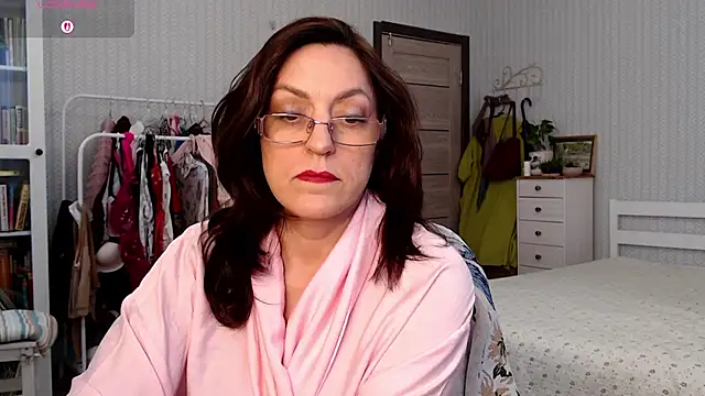 Soffya Soy online show from April 16, 6:57 am