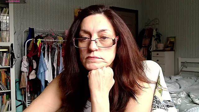 Soffya Soy online show from March 19, 9:02 am