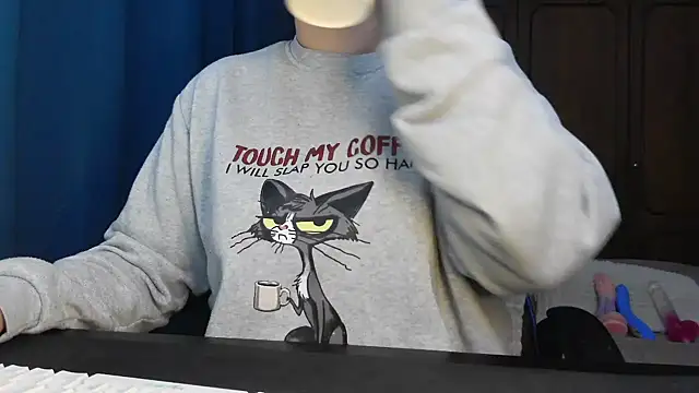 bunnyfox420 online show from November 30, 5:06 pm