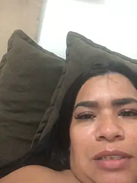 indiazinha69  online show from April 24, 10:45 pm