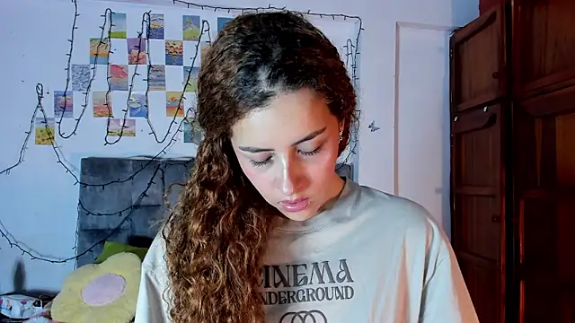 Isangel  online show from February 10, 4:59 am