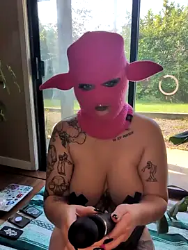 goblingirl888 online show from September 19, 9:47 pm