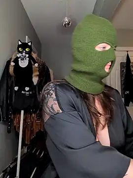 goblingirl888 online show from October 21, 6:50 am