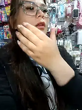 Vale Saenzz online show from November 1, 11:41 pm