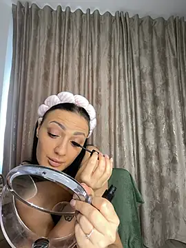 RaisaSalvi online show from March 27, 9:21 am