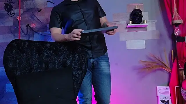 AngeloandEdward online show from October 27, 7:41 pm