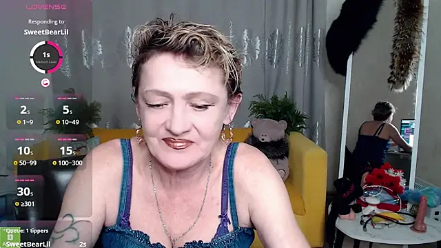 SexyGrandma  online show from February 19, 5:12 pm