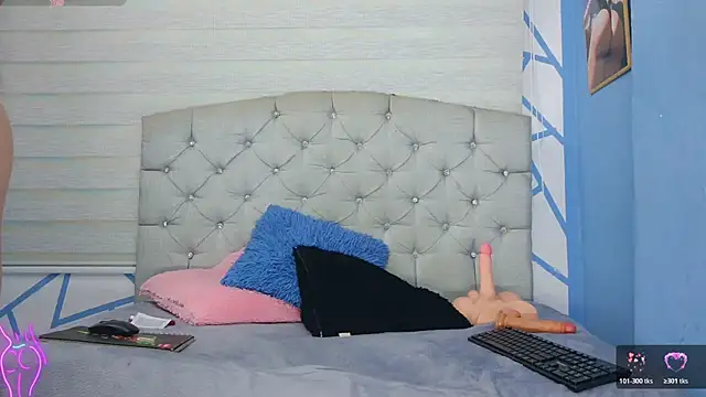 valeria  rouse online show from November 12, 9:57 pm