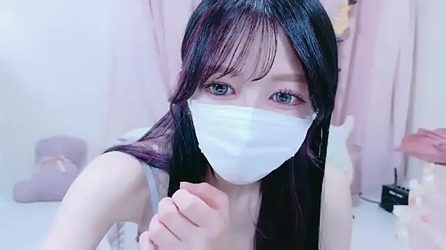 Megu-mimi online show from October 18, 4:32 pm