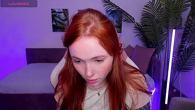 Maya Light online show from September 16, 8:44 am