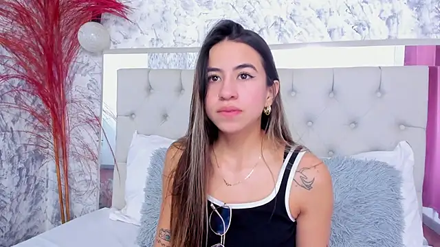 Ariana greenblat online show from February 24, 5:11 pm