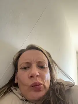 MissAmber21 online show from April 25, 1:52 pm