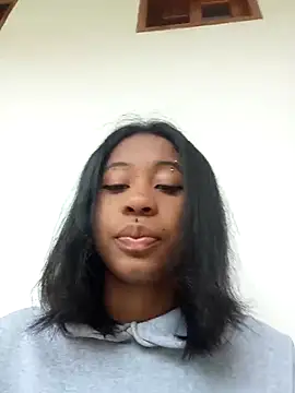 Zaira Rose  online show from October 17, 1:36 pm