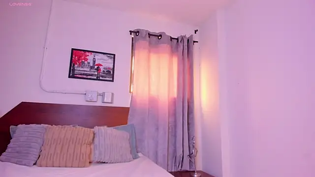 amanda29 online show from April 8, 7:16 pm