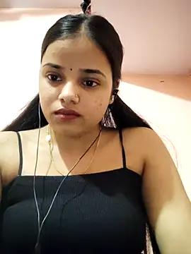 CUTE 09 online show from February 18, 6:01 am