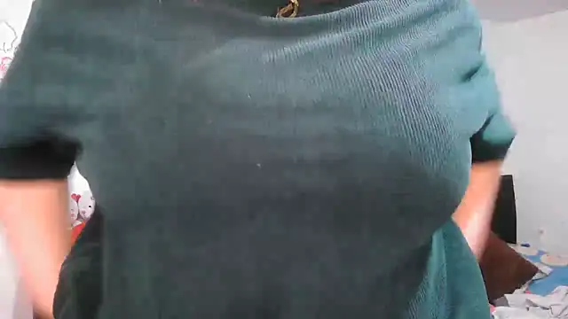 alexandraluv online show from November 4, 7:30 pm