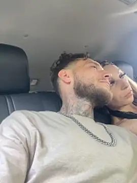 cruz815 online show from April 23, 9:06 pm