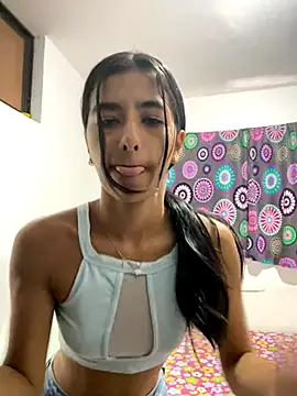 eva roseee online show from October 6, 6:34 pm