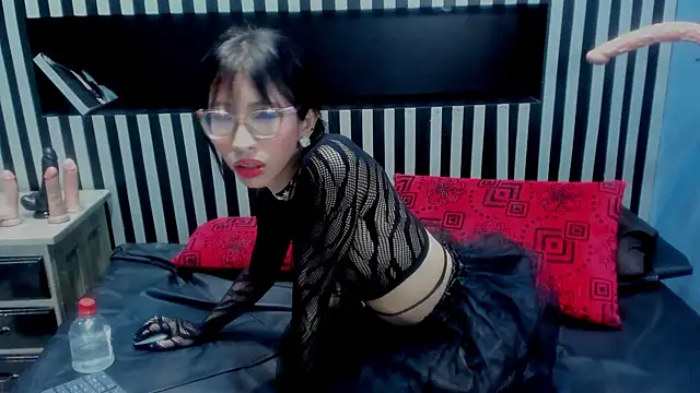 Mara Gonzalez online show from October 15, 1:57 pm