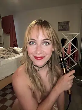 rileylovesyou online show from October 9, 2:48 am