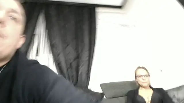 Fuxy-love69 online show from November 27, 5:05 pm