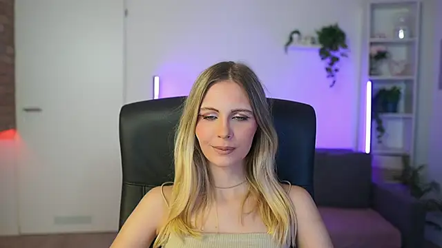 catecrago  online show from February 24, 2:27 pm