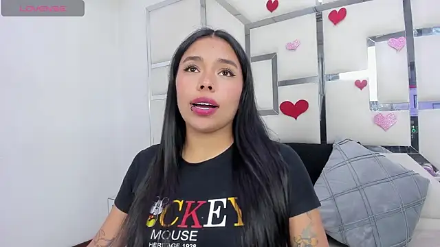 ZoeWan69 online show from February 14, 2:41 pm