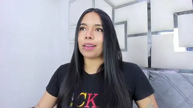 ZoeWan69 online show from May 9, 2:08 pm