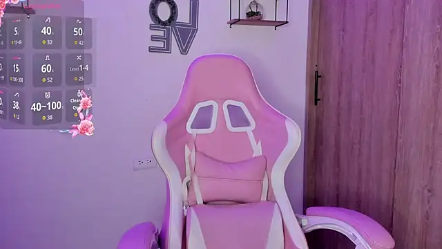 Bella ricci  online show from September 27, 6:37 pm