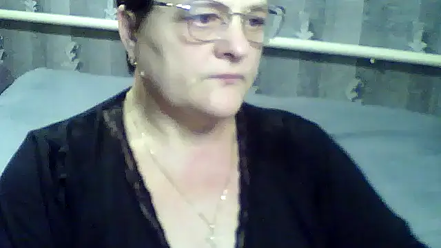 ElzaJewel online show from February 9, 8:11 pm