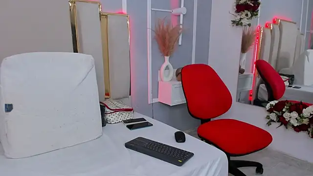 emmysandoval online show from September 23, 12:47 pm