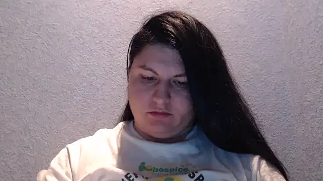 KiraSwee online show from November 25, 5:58 pm