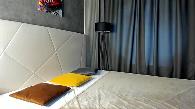 Amely Li1 online show from October 10, 9:25 am