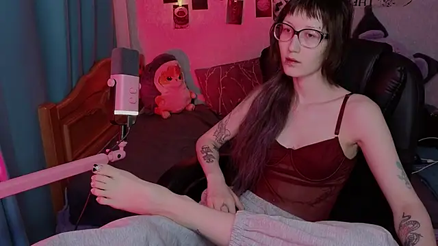 lissaros online show from March 23, 4:24 pm