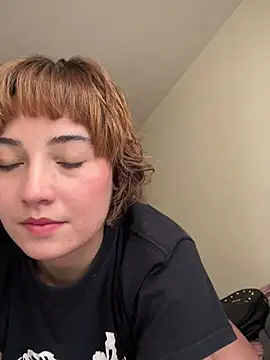 Maggie Geller online show from February 13, 5:58 pm