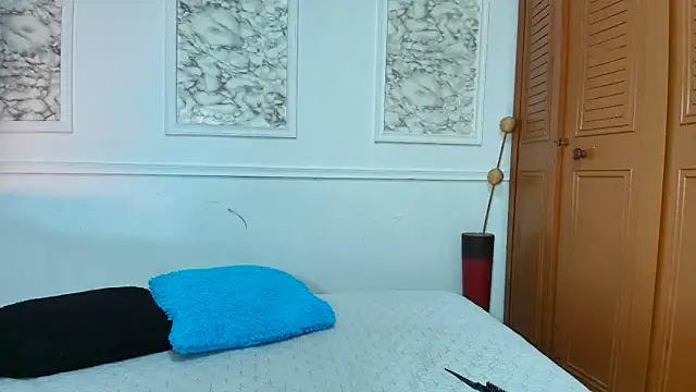 Danella houston online show from September 19, 6:51 pm