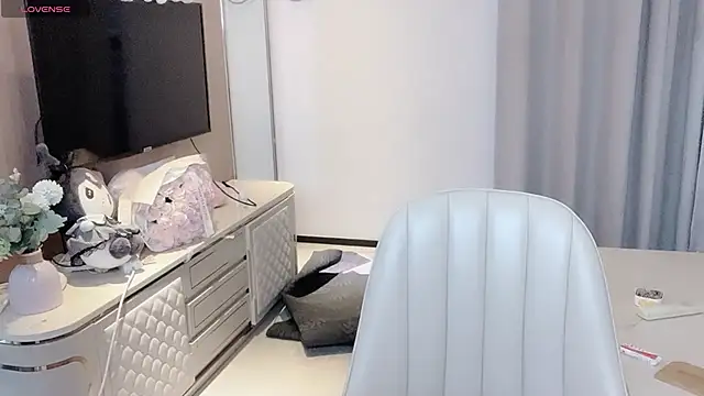 Moonccoi online show from September 27, 11:23 pm