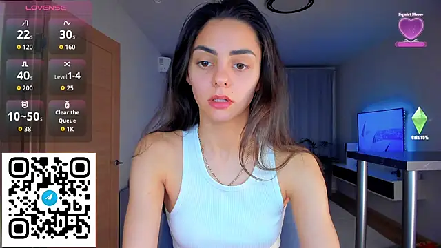 EmiliaZen online show from December 4, 3:13 pm