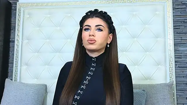 EliteDomina online show from April 3, 6:11 am