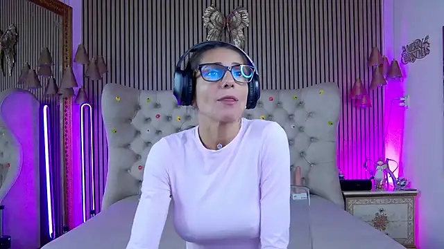 PlayfulShow online show from September 29, 7:13 am