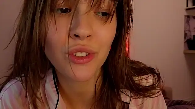DemiDee online show from May 16, 5:56 pm
