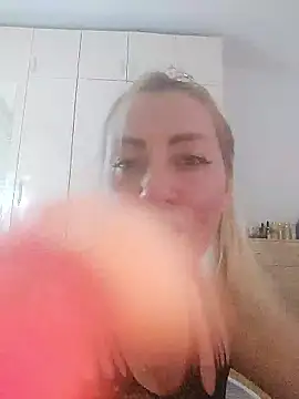 visnjica online show from January 11, 10:48 pm