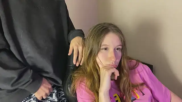 Sabrinaanddaniel online show from November 15, 9:27 pm